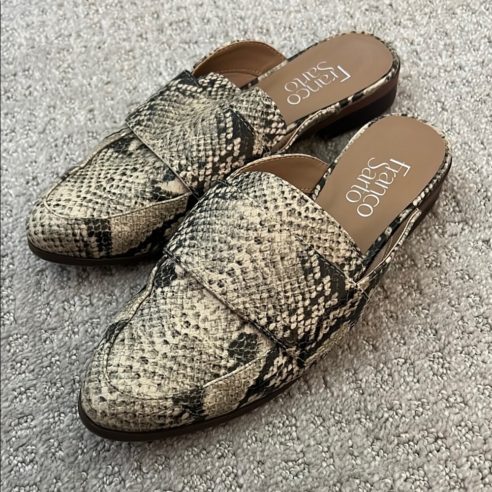 Franco Sarto size 6 snake print slides